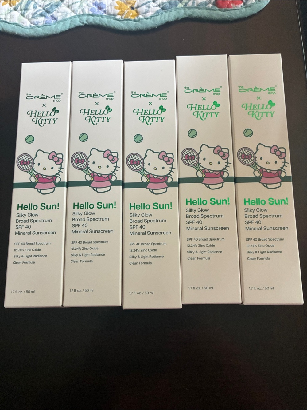 Hello Sun! Silky Glow SPF 40 Mineral Sunscreen - White & Pink you get all 5